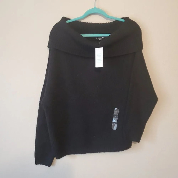NWT GUESS Gerri Ribbed Off Shoulder Sweater in Jet Black - Picture 3 of 6